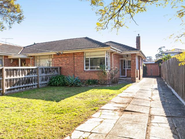 77 Neville St, Carnegie