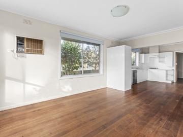 77 North Valley Road, Highton