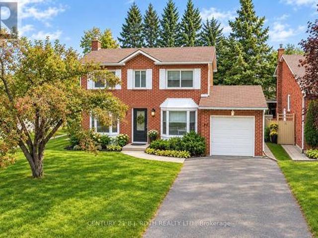 77 Pepler Place, Barrie, ON, L4N 5E3 house for sale | Listing ID S13849 | Royal LePage