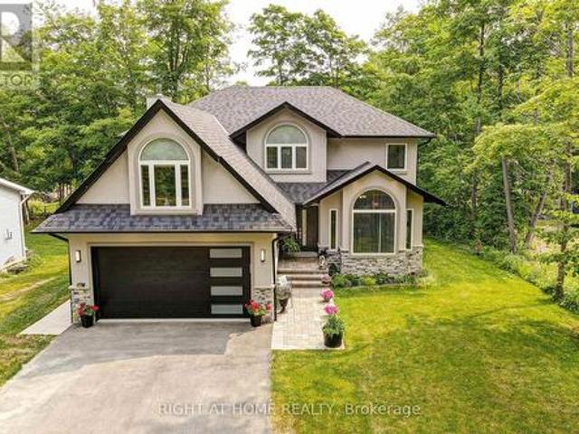 77 Polish Avenue, Penetanguishene, ON, L9M 1W8 house for sale | Listing ID S13056 | Royal LePage