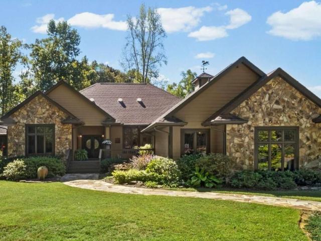 77 Shellhorse Road SE