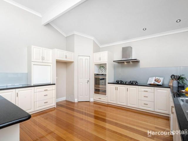 77A Hale Road, WEMBLEY DOWNS, WA 6019