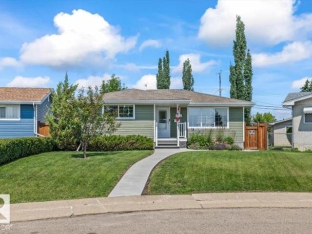 7408 Avenue Nw, Edmonton, AB, T5C 2E4 house for sale | Listing ID E4507 | Royal LePage