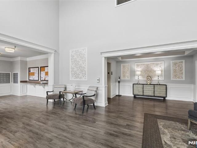7408 warrens way # deeded garage &