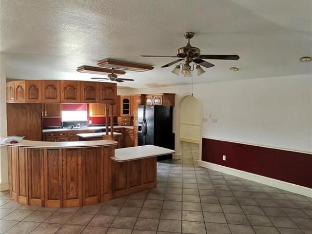 7401 Briar Rd, Azle, TX 76020 | MLS #21146