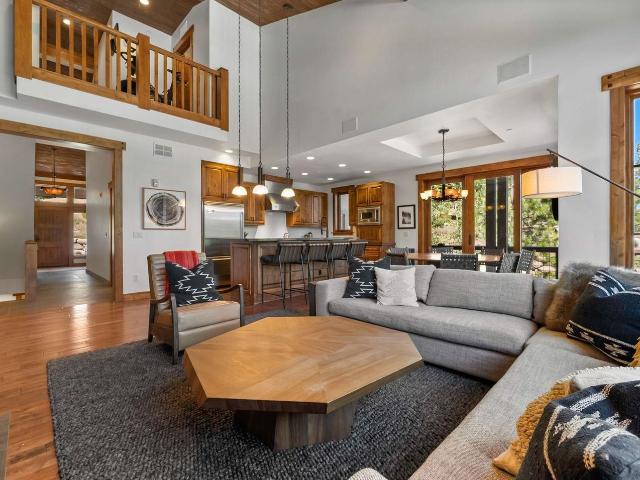 7401 Larkspur Lane Unit 1, Truckee, US, CA