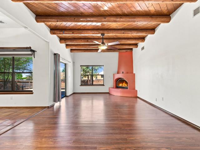 7401 Saratoga Lane