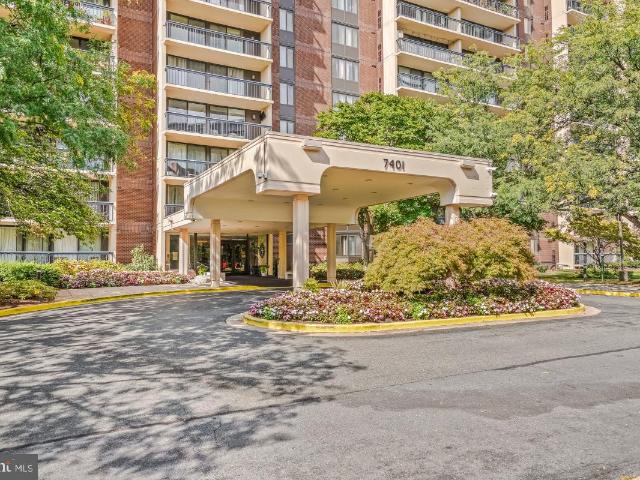 7401 Westlake Ter, Unit 215, Bethesda, MD 20817 | MLS #MDMC2199