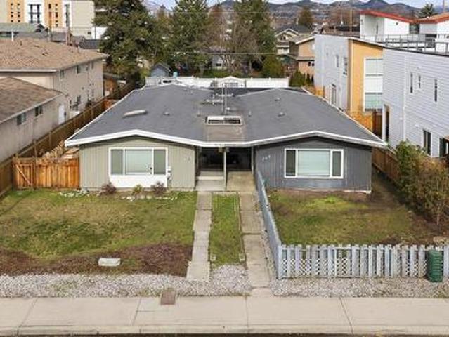 740 & 746 Raymer Avenue, Kelowna, BC, V1Y 4Z8 house for sale | Listing ID 10381 | Royal LePage