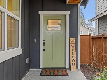740 SE 8th Street