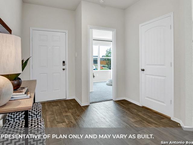 740 Prince Albert
