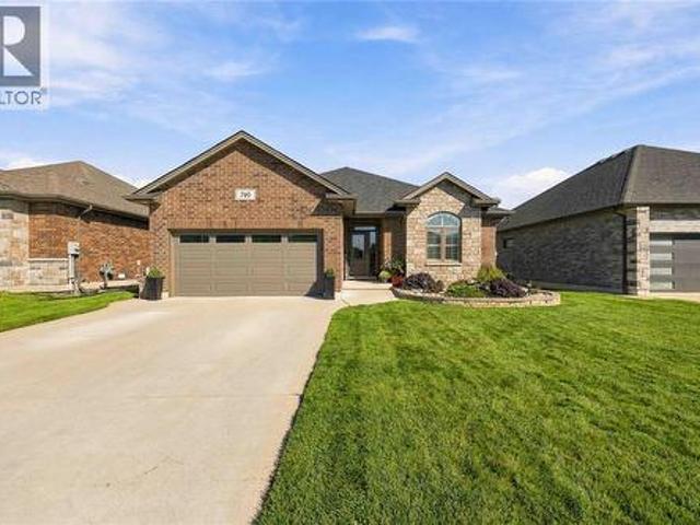 740 Remington Court, Sarnia, ON, N7S 0C4 house for sale | Listing ID 26022 | Royal LePage