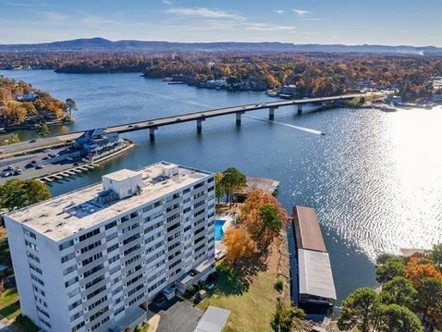 740 Weston Rd Apt 403, Hot Springs, AR 71913
