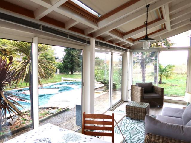 74140 MESSERY. PROX COMMERCES.TB VILLA F6 DE 180 m²HAB AVEC PISCINE SUR 2000m²DE TERR PLAT ET ENSOLEIL