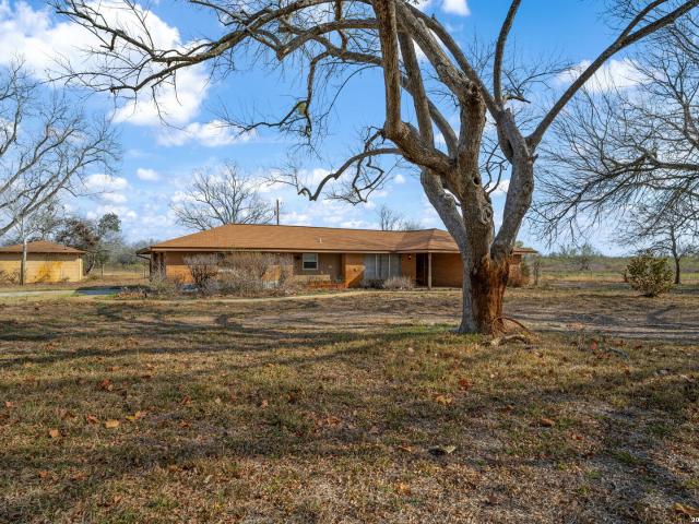 7414 Highway 281, Pleasanton, TX 78064 | MLS #1936