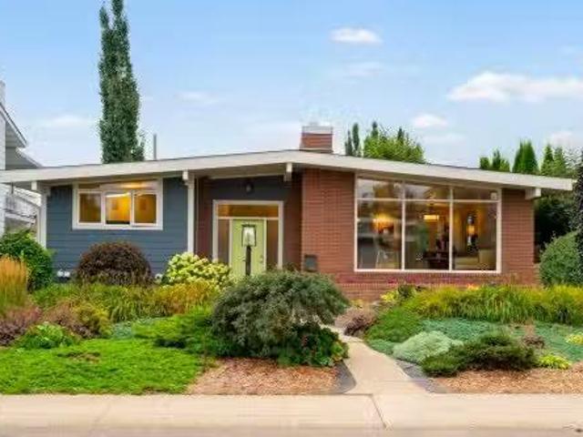 7415 Rowland Road Nw, Edmonton, AB, T6A 3W3 house for sale.