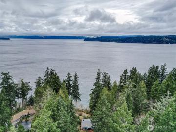 7418 NW Ioka Dr, Silverdale, WA 98383 | MLS #2485