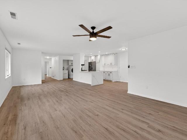 7419 Mequon Square Dr