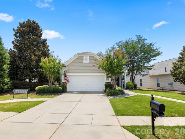 7410 Carolina Jessamine Court