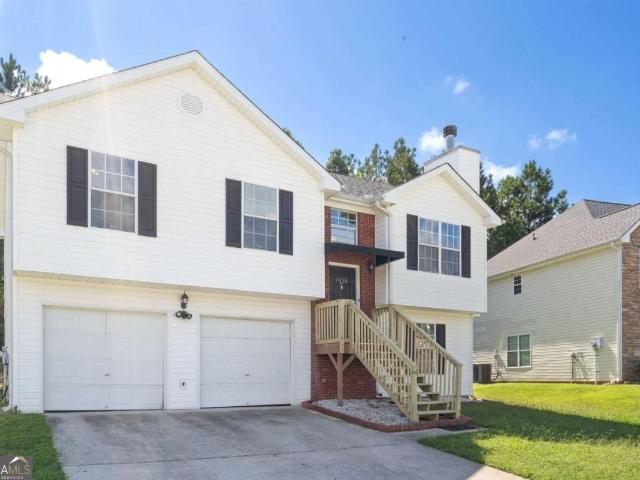 7410 Petunia Drive