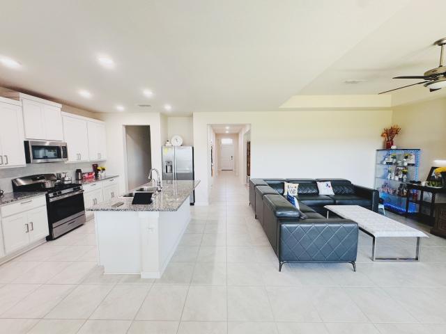 7410 Pin Oak Prairie