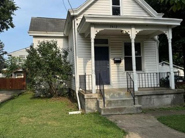 7412 Elizabeth St, Mount Healthy, OH 45231