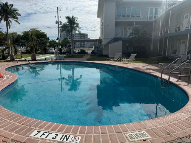 741 Bayshore Dr, Unit 2S, Fort Lauderdale, FL 33304 | MLS #R11140