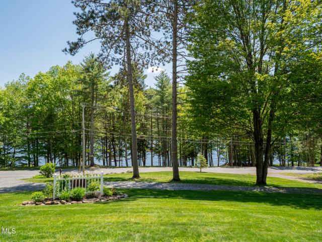 741 North Shore Road