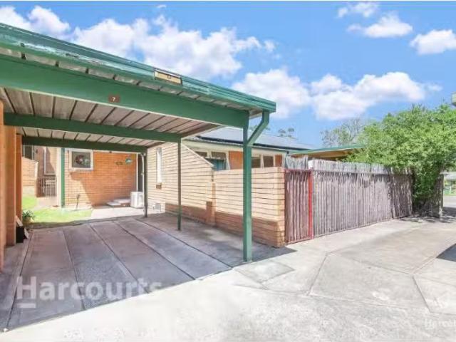 7/41 The Parkway, Bradbury Apartment for rent Listed by Campb.