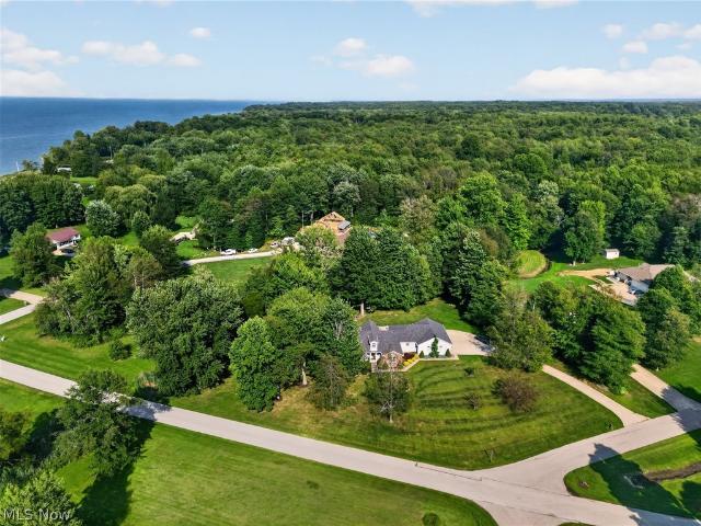 7424 Kingsboro Drive