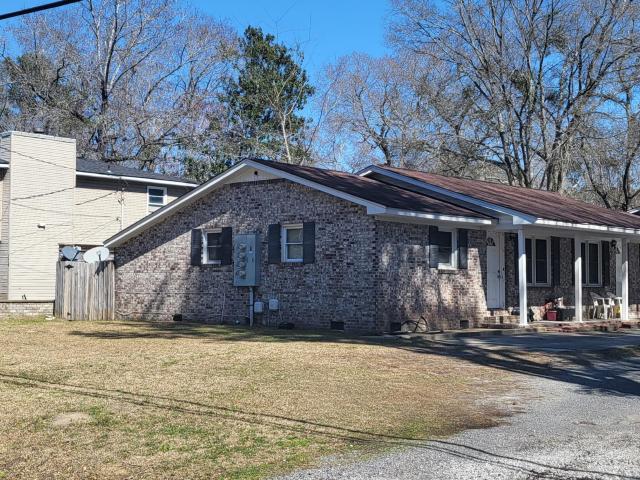 7424 Rock Street 1 4