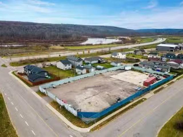 7428 Bulyea Avenue, Fort Mcmurray, AB, T9H 1B6 commercial fo.