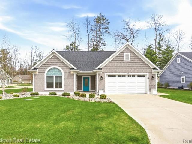 7422 Aspen Creek Drive