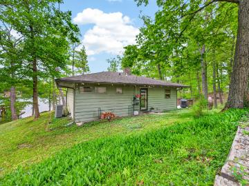 7422 Hackberry Drive