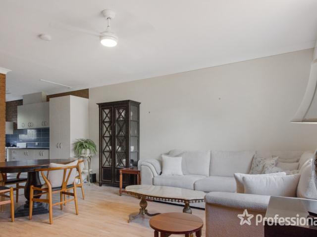7/42 44 Inglis StreetLake Albert NSW 2650, Australia