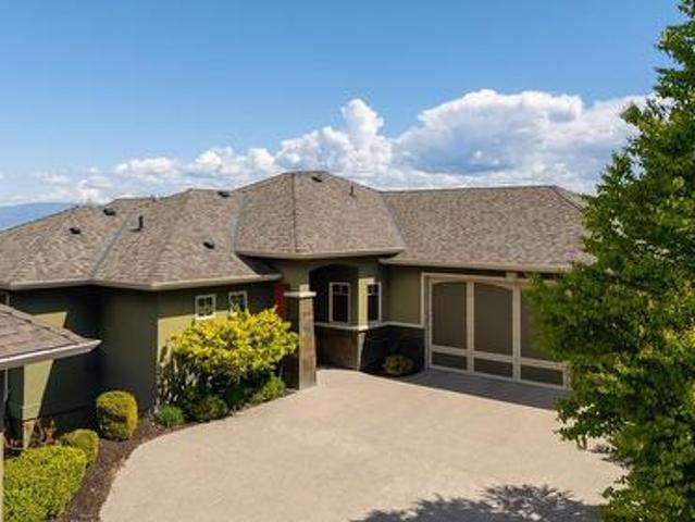 742 Crozier Avenue, Kelowna, BC, V1W 5H4 house for sale | Listing ID 10391 | Royal LePage