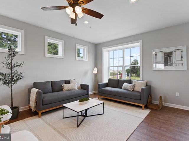 742 Bur Oak Court # 79