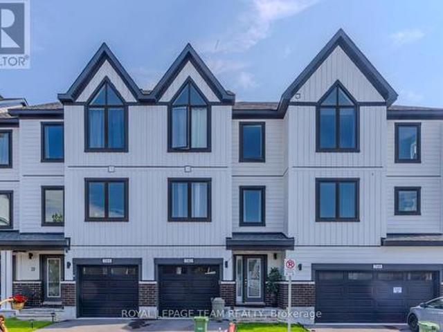 742 Kinstead Pvt Private, Ottawa, ON, K2S 3B3 house for lease | Listing ID X13519 | Royal LePage