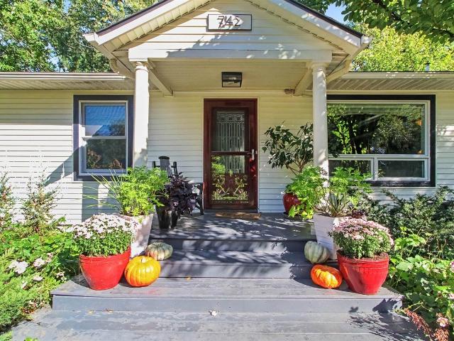 742 Kuehnle Avenue