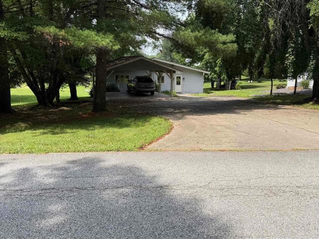 742 W Holly Drive