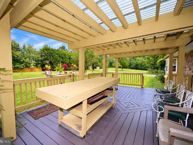 7435 Port Tobacco Road