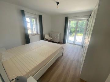 74330, Poisy