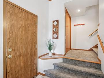 743 Cherokee Path