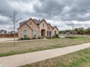 7441 Desert Willow Lane