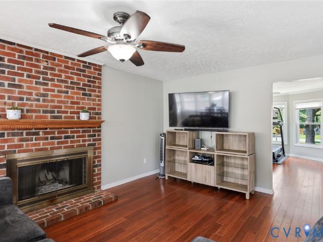 7442 Shire Parkway