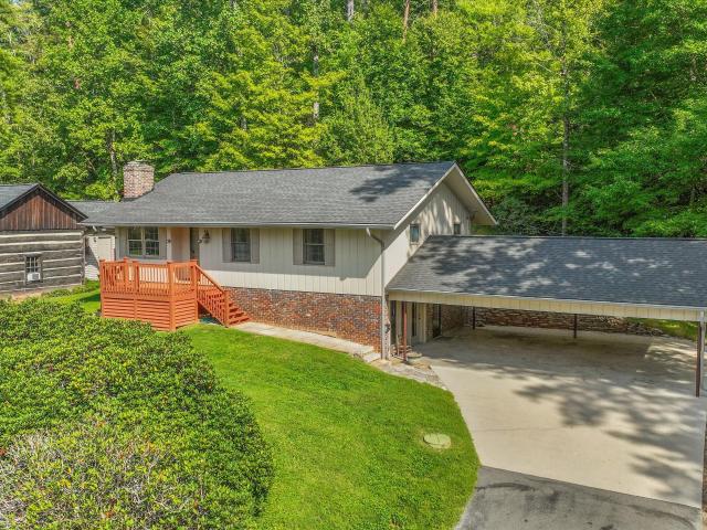 745 Blockhouse Valley Rd