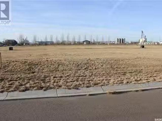 745 Kelly Drive, Shaunavon, SK, S0N 2M0 vacant land for sale.