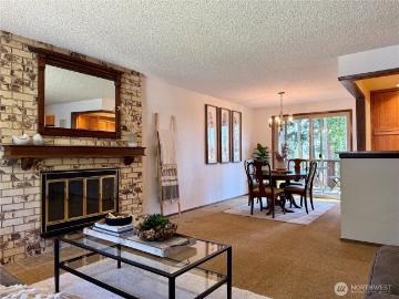 745 SW 13th Avenue