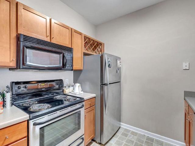745 Walker Sq # 1A
