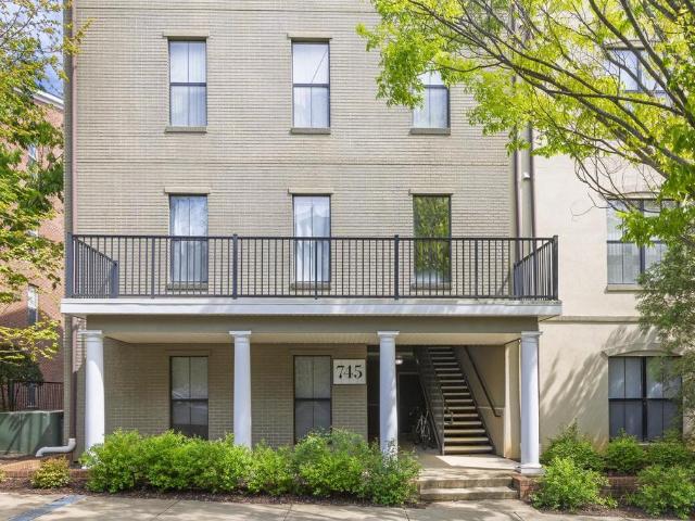745 Walker Sq # 3B